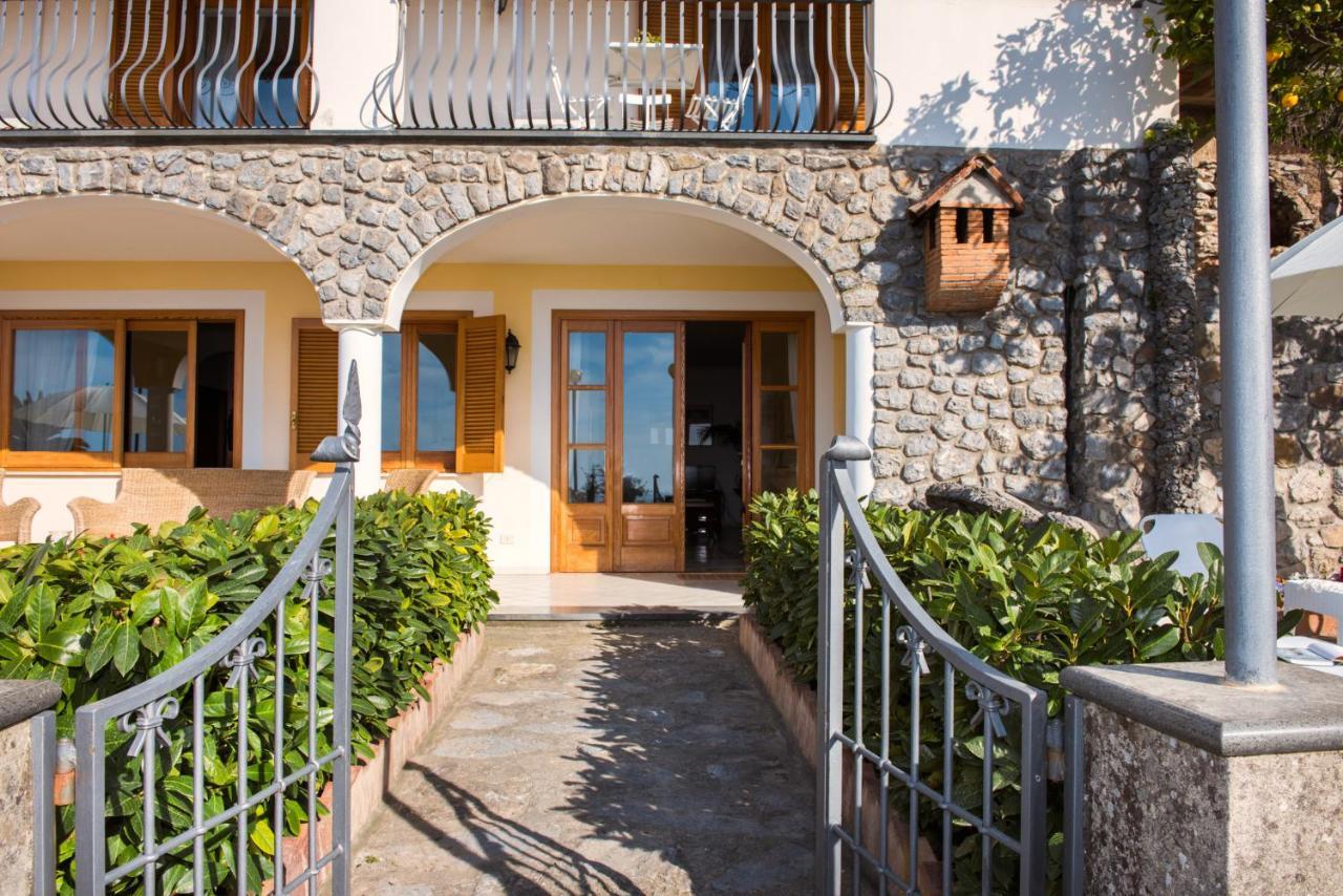 Villa Savina - Elegant Family Villa Overlooks Amalfi Coast - โปซิตาโน ภายนอก รูปภาพ