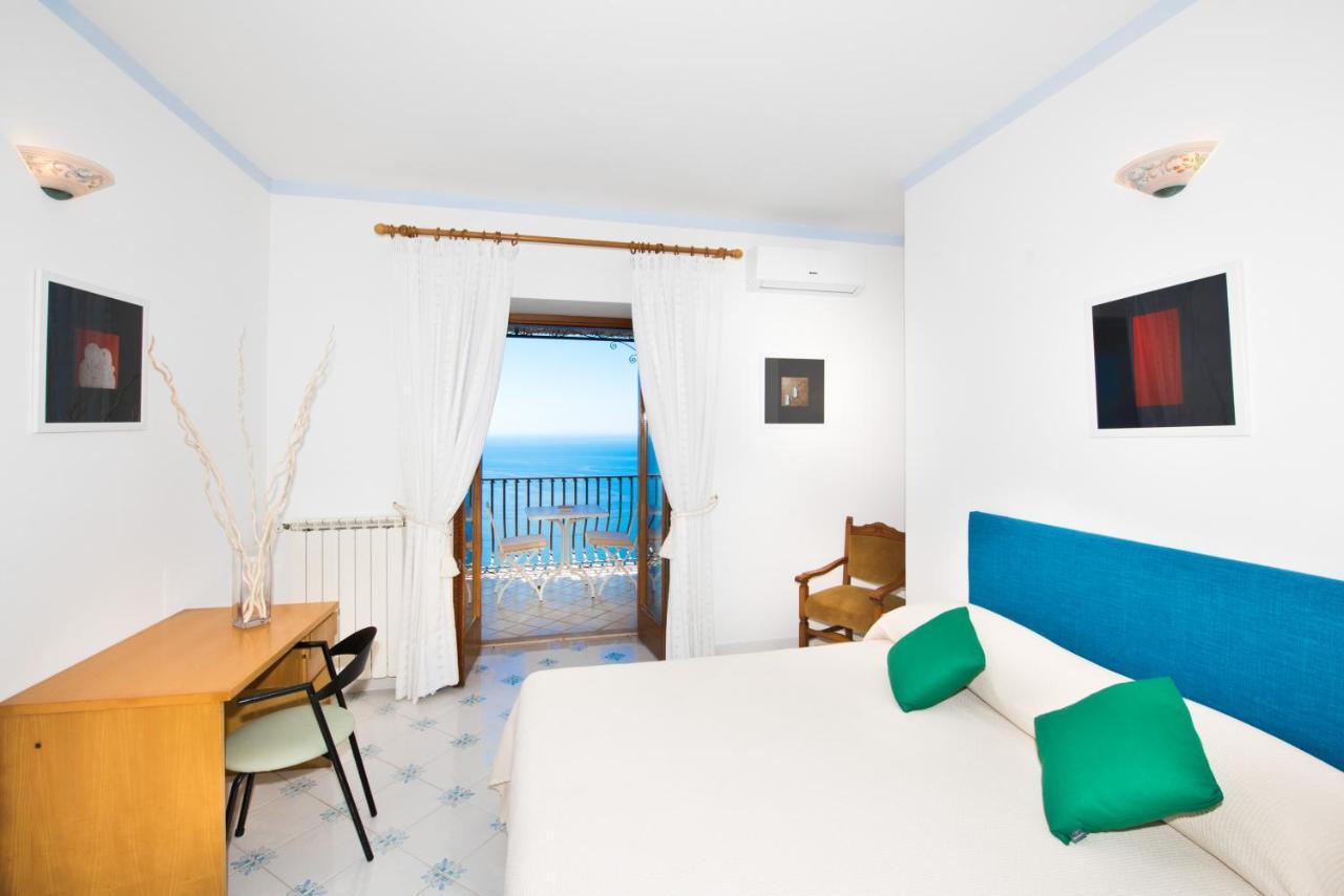 Villa Savina - Elegant Family Villa Overlooks Amalfi Coast - โปซิตาโน ภายนอก รูปภาพ