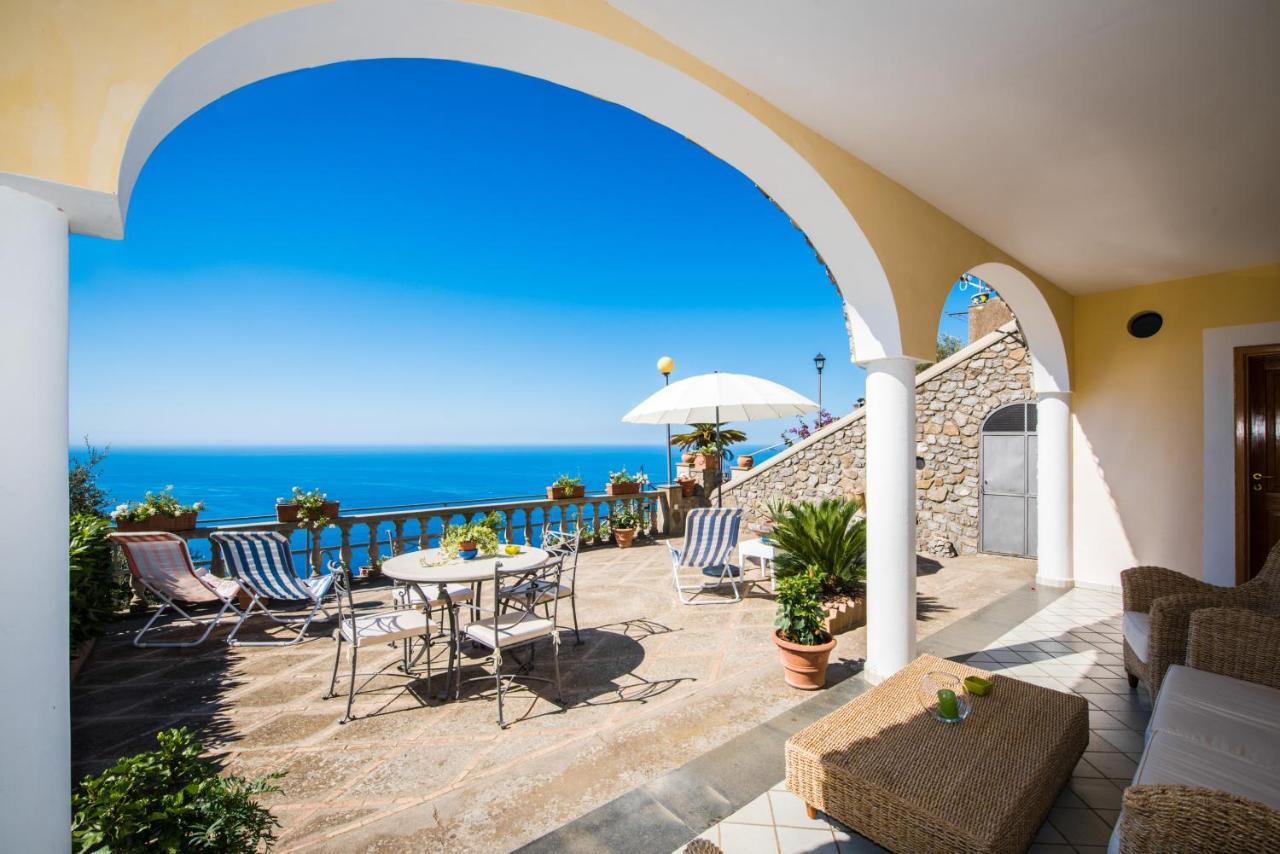 Villa Savina - Elegant Family Villa Overlooks Amalfi Coast - โปซิตาโน ภายนอก รูปภาพ
